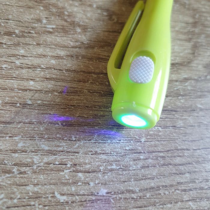 📚 Crayon bille décoration manette lumière #emyfleury_scolaire - photo numéro 3