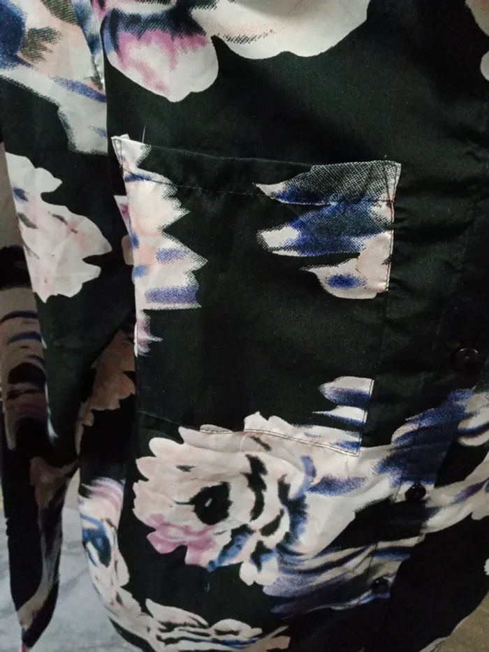 Chemise motifs fleurs - photo numéro 4