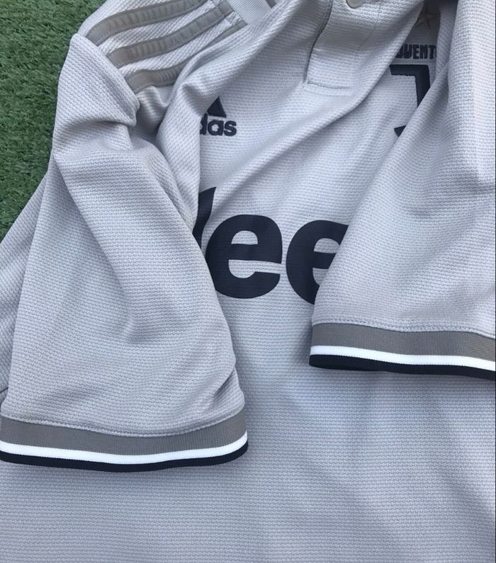 Maillot Dybala Juventus Turin - photo numéro 8