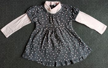 Robe bébé, taille 23 mois , en excellent état