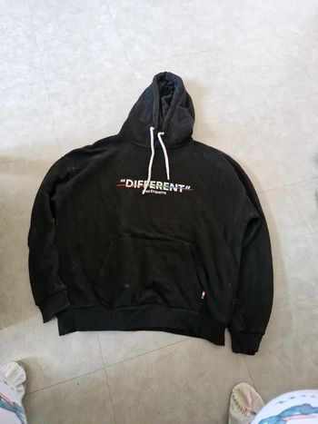 Sweat différent