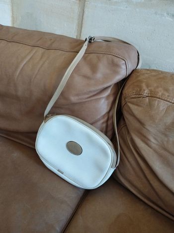 Joli sac à main beige