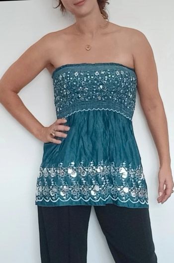 Bustier broderies et sequins neuf