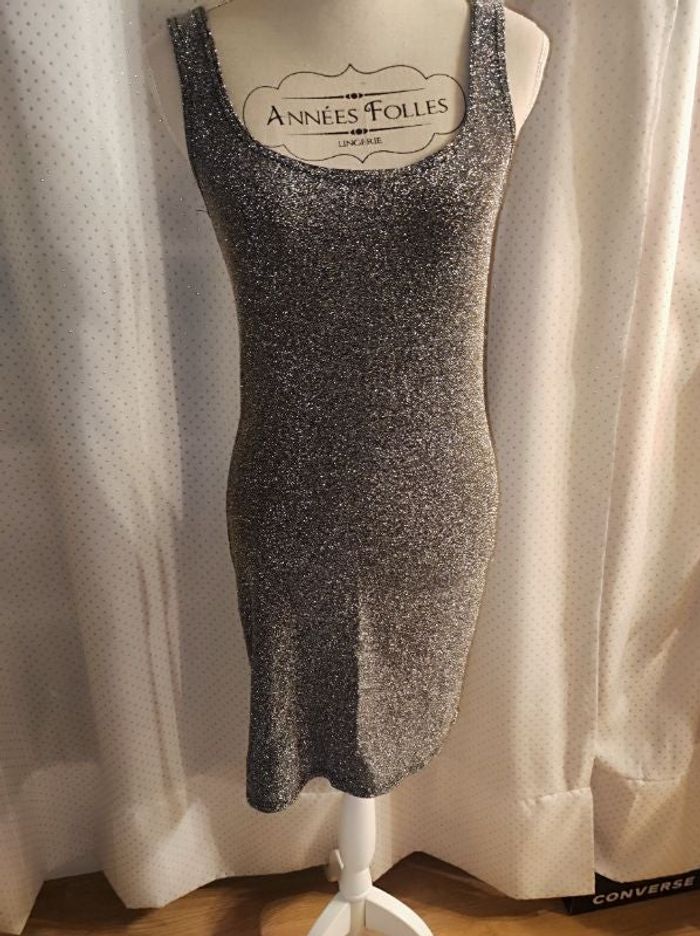 Robe à paillettes grise Jennyfer, taille M, TBE!