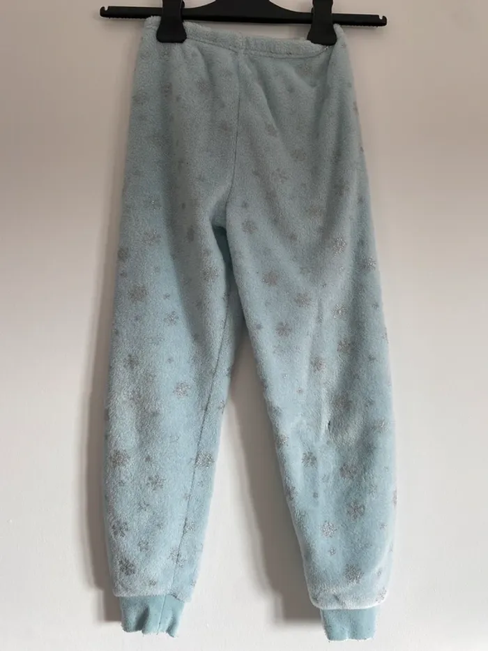 Pyjama chaud la reine des neiges. - photo numéro 4
