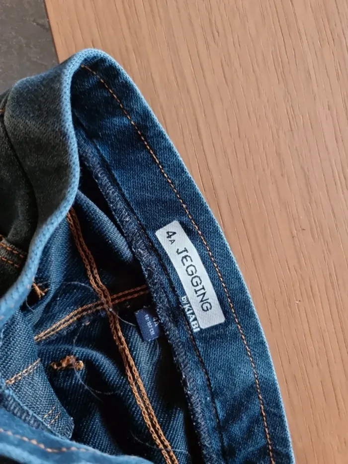 Ensemble t-shirt manches longues et jegging 4ans - photo numéro 9