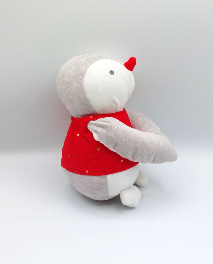 Peluche doudou pingouin blanc gris OBAIBI Okaidi tee-shirt rouge étoiles or SANS PLAID - photo numéro 2