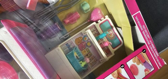 Coffret barbie clinique medicale - photo numéro 3