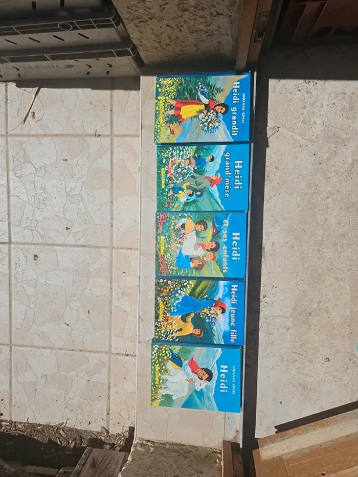Lot de 5 livres Heidi 1958