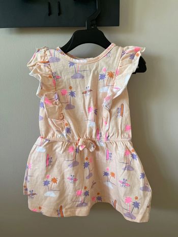 Robe neuve Disney Baby taille 6 mois