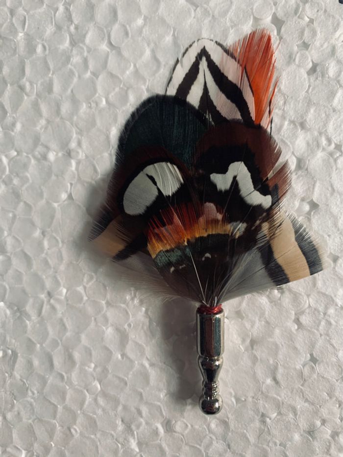 Broches en plumes. - photo numéro 4