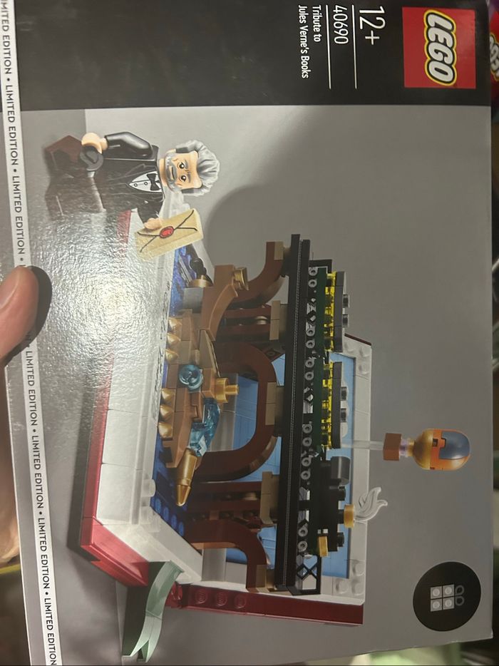 Lego 40690 Lego Hommage aux livres de Jules Verne