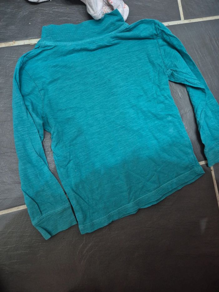 T shirt turquoise col haut - photo numéro 4