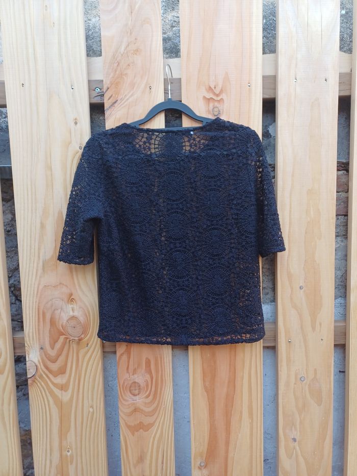 Jolie blouse en broderie noire Mango - photo numéro 5
