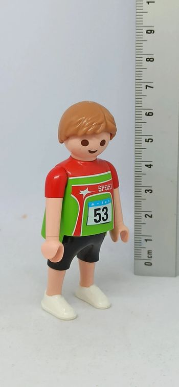 Homme sportif de lancer de poids playmobil