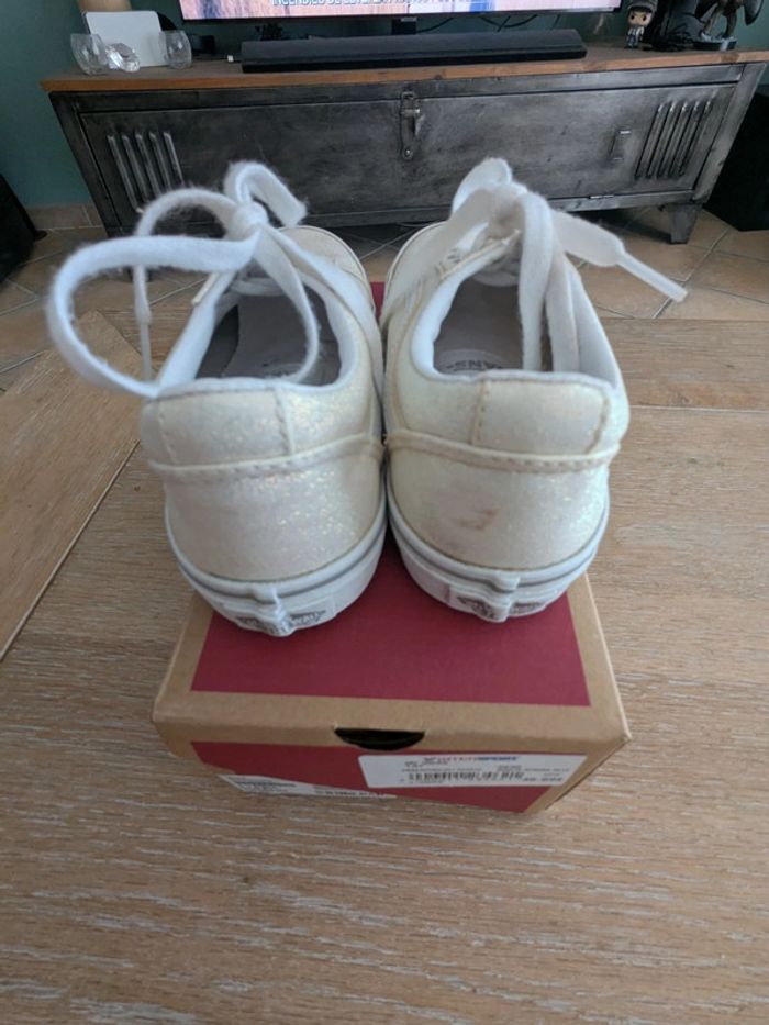 Basket Vans taille 32 paillettes - photo numéro 3