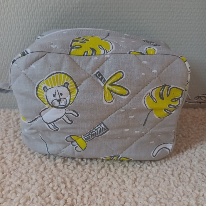Trousse toilette enfants thème jungle 🦁🦒🐘 - photo numéro 8