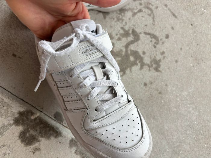 Basket Adidas blanche - photo numéro 12