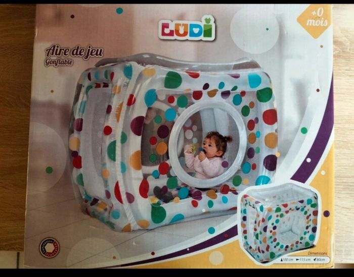 Aire de jeux gonflable neuve