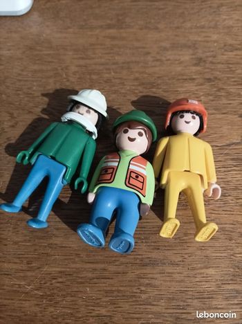 Lot 3 figurines playmobil 