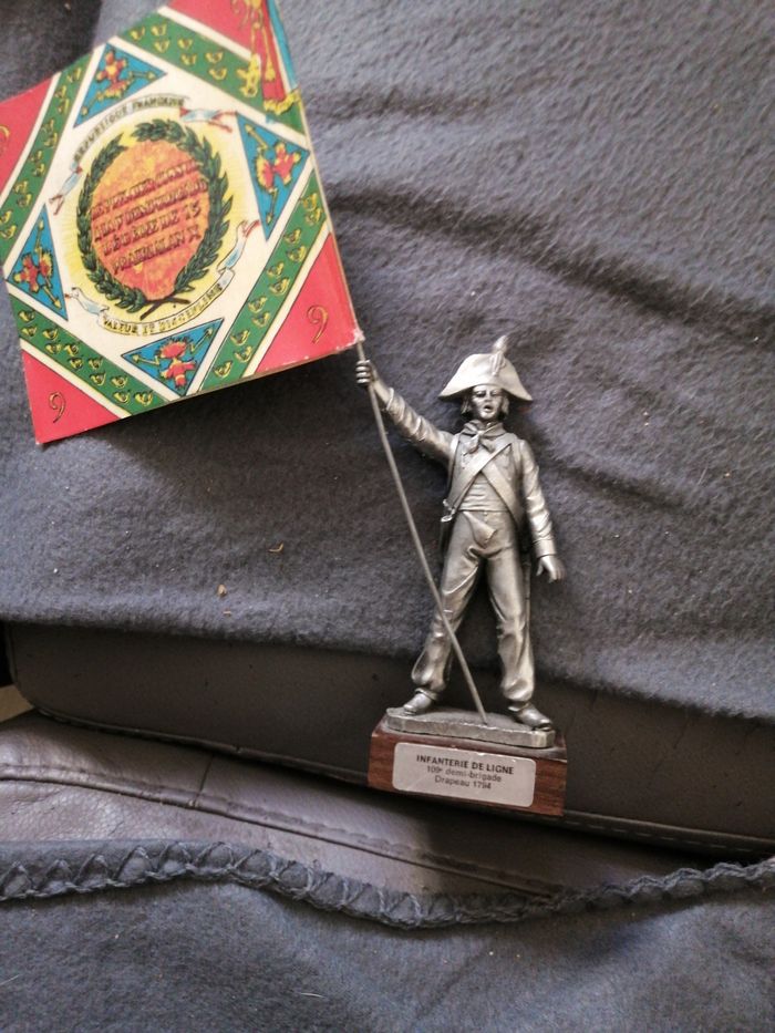 Figurine soldat en étain