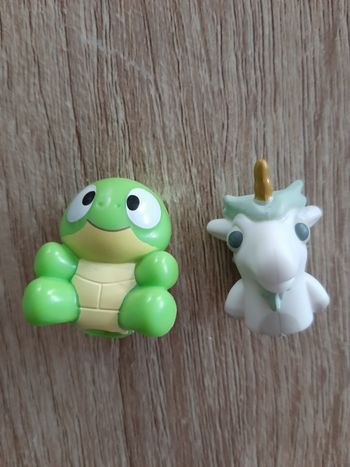 Lot unicorn et bébé tortue Bluey