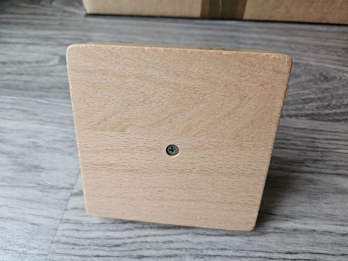 Cube à empiler sur tige vertical, Matériel Montessori - photo numéro 3