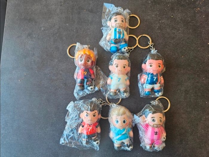 Lot de Squishies Footballeurs (Messi, Ronaldo, MBappé...) - Neufs - photo numéro 3