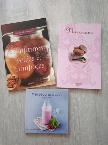 Lot de livres de recettes dessert