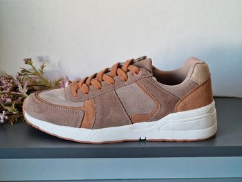 Basket Damart femme 39