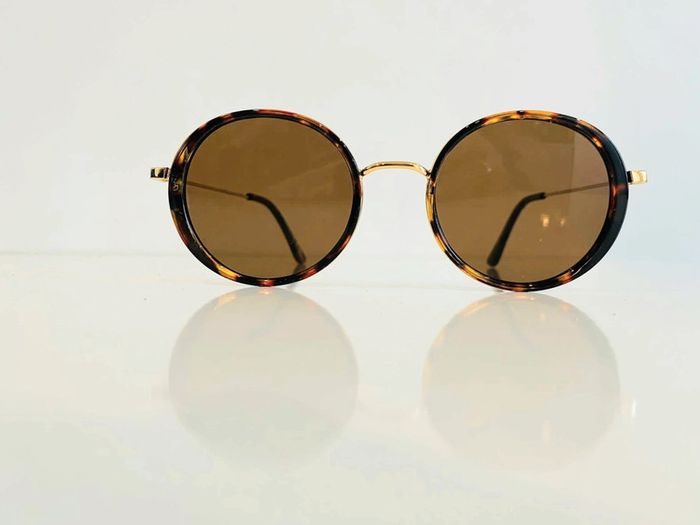 Lunette de soleil femme ovale marron léopard et dorée uvprotection catégorie 3 - photo numéro 2