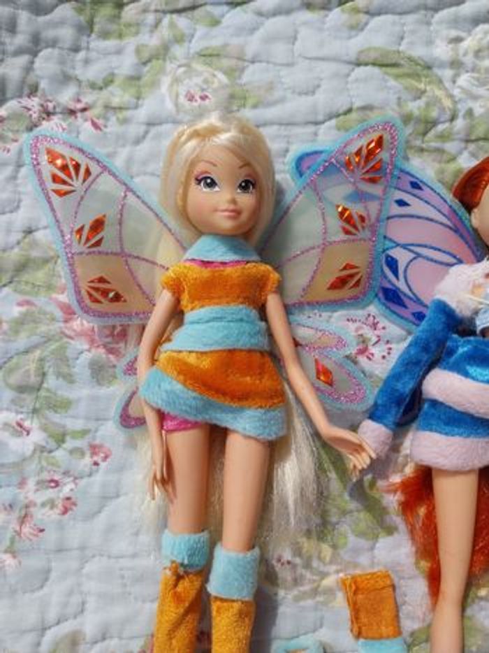 2 Poupées Bloom et Stella Lovix Winx Club Witty Toys Smoby saison 4 Fairy - photo numéro 5