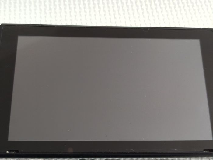 Console Nintendo Switch - photo numéro 5