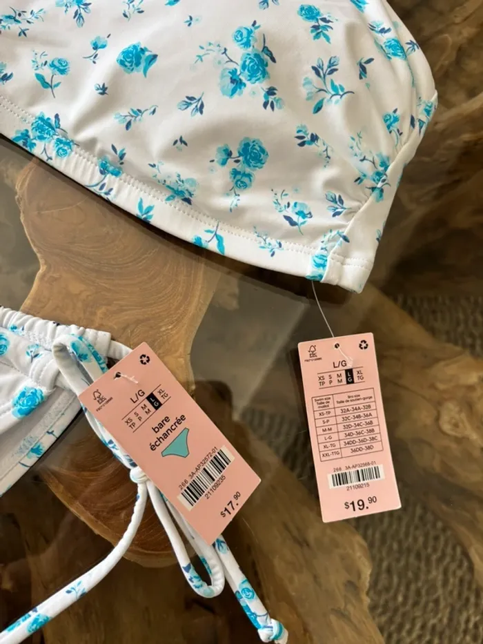 Maillot de bain 2 pièces blanc bleu fleurs L - photo numéro 3