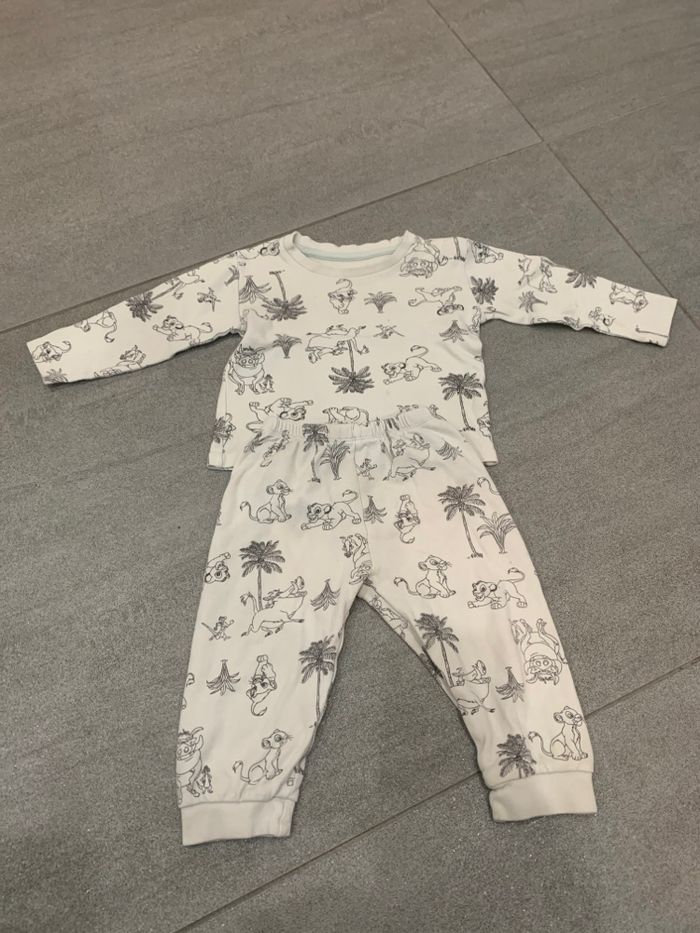 Pyjamas Disney 12-18 mois