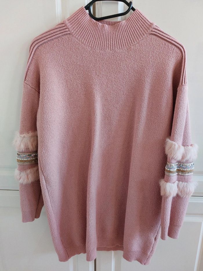 Pull rose strass