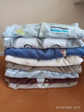 Lot de 8 pyjamas