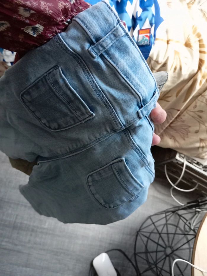 2 pantalon 18 mois . Jean Okaïdi et kaki toile - photo numéro 8