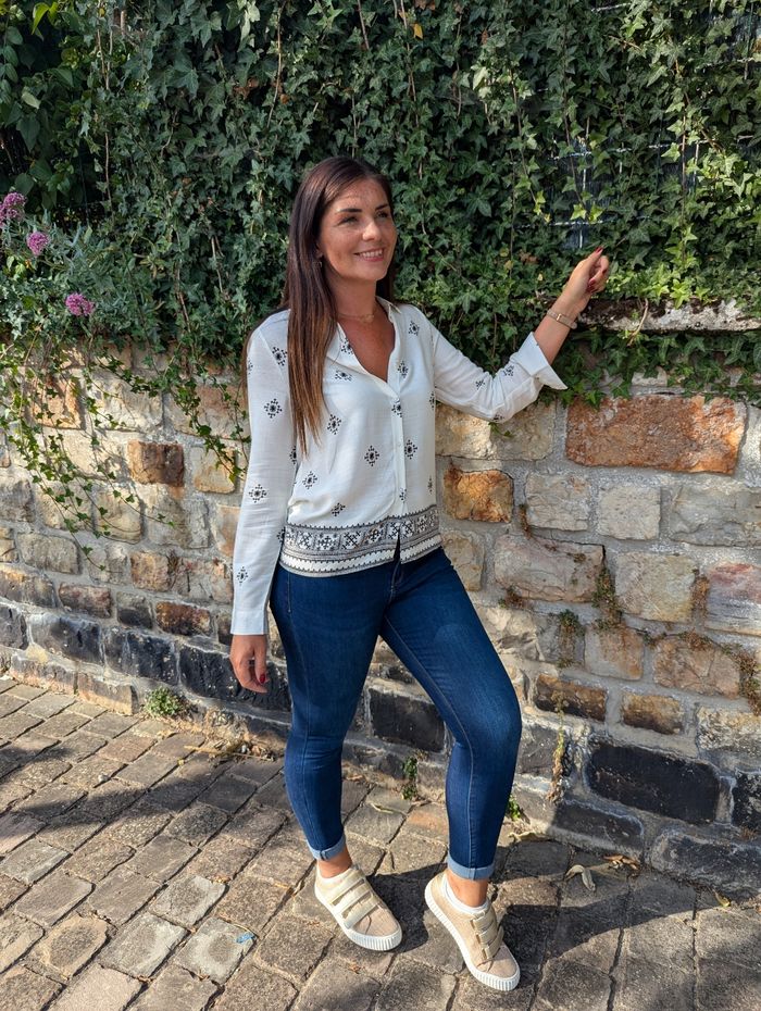 Jean slim stretch Monaco bleu foncé
Taille 38 - photo numéro 2