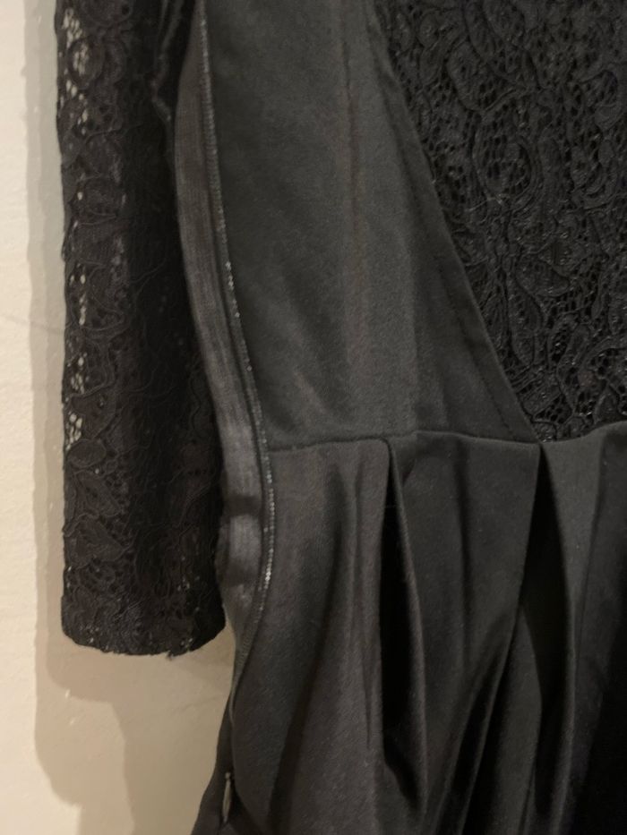 Robe de soirée noir et dentelle - photo numéro 5