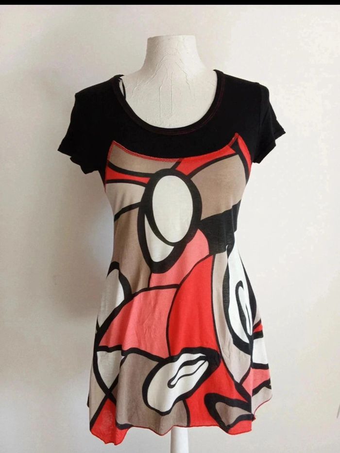 Tunique motifs rond