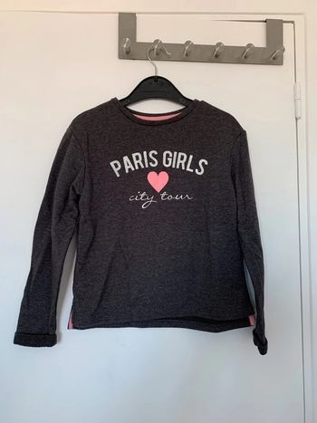 Pull / sweat quasi neuf 134/140 cm
