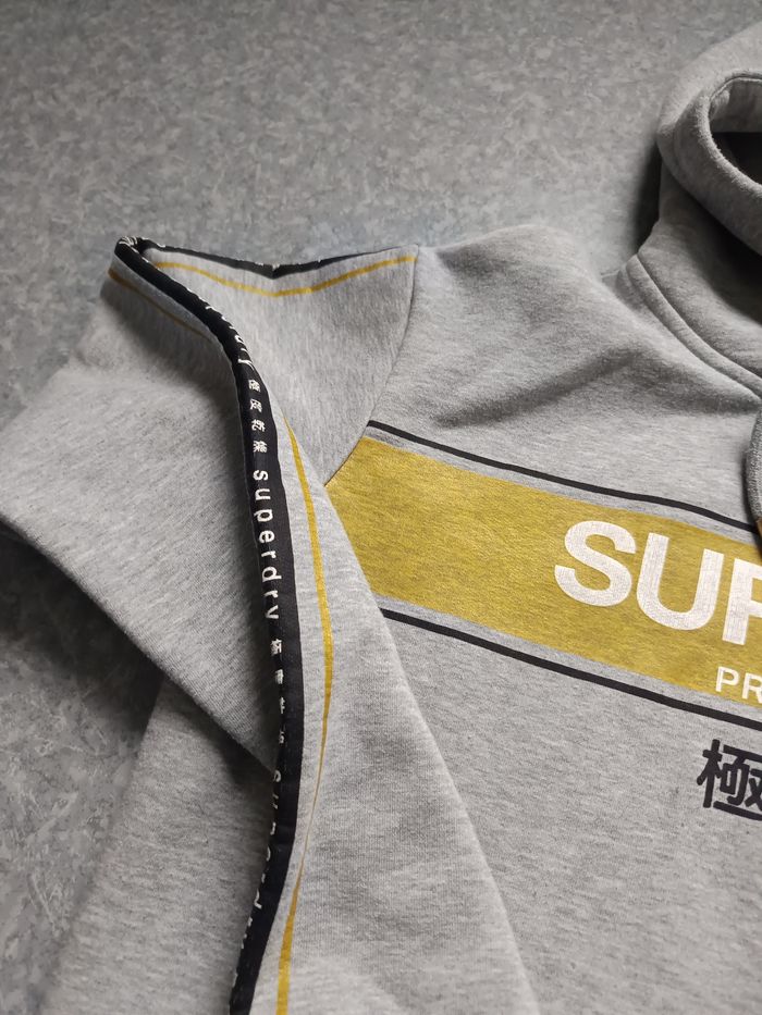 Sweat à capuche Superdry taille M - photo numéro 4