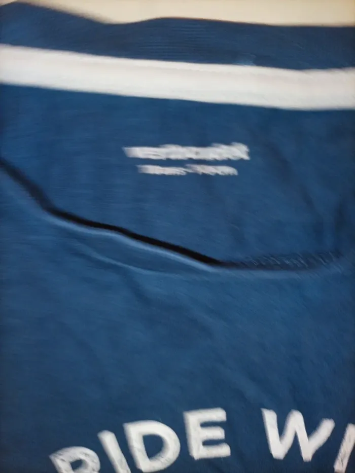 Tee shirt - photo numéro 2