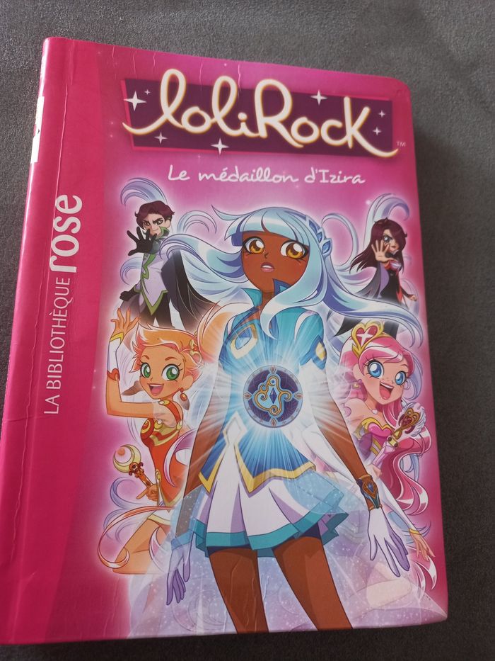 Livre roman bibliotheque rose lolirock tome 3