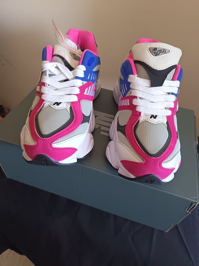 Chaussures neuf - photo numéro 2