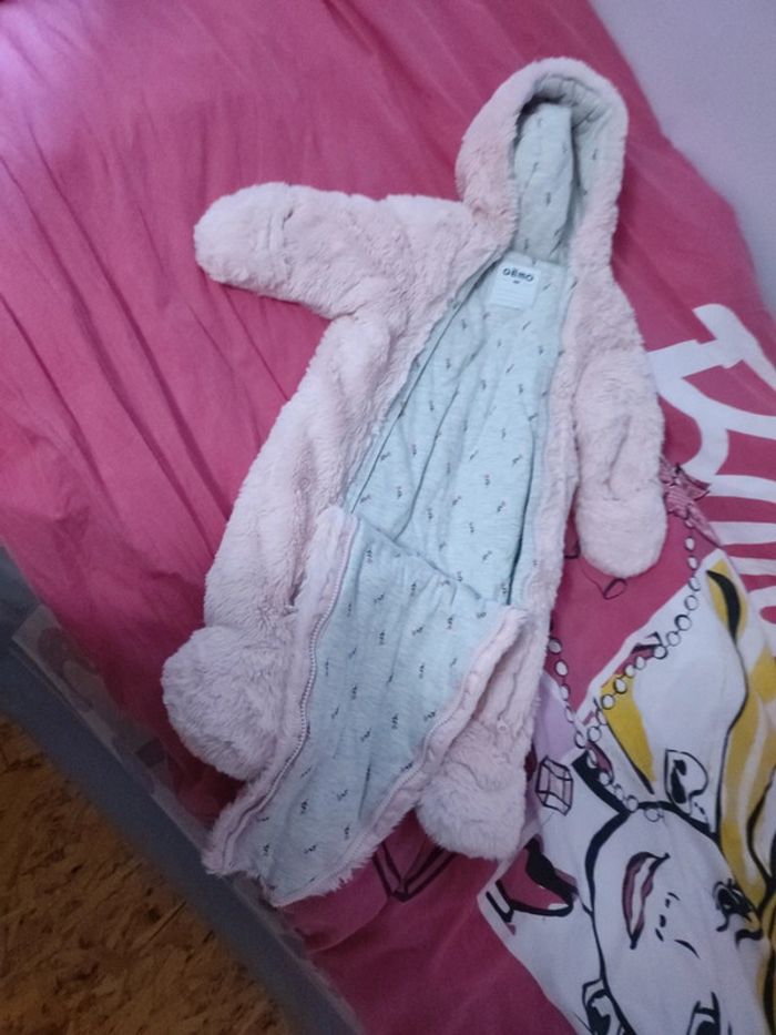 Combinaison rose toute douce pour bébé 9 mois - photo numéro 6