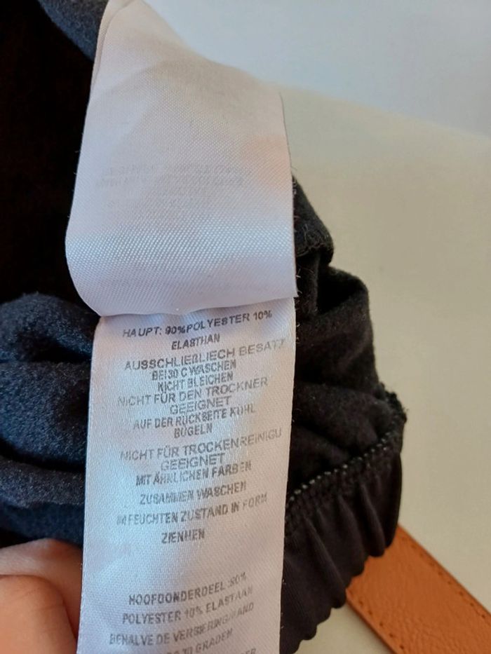 Veste noire courte zippée Boohoo taille L 40 - photo numéro 9