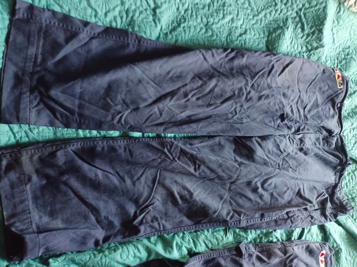 Lot de deux pantalons de travail taille 6 - photo numéro 3