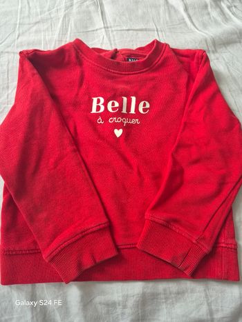 Pull rouge